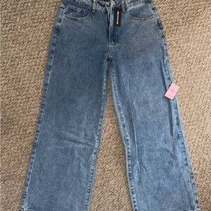 PrettyLittleThing Blue Flare Denim Jeans